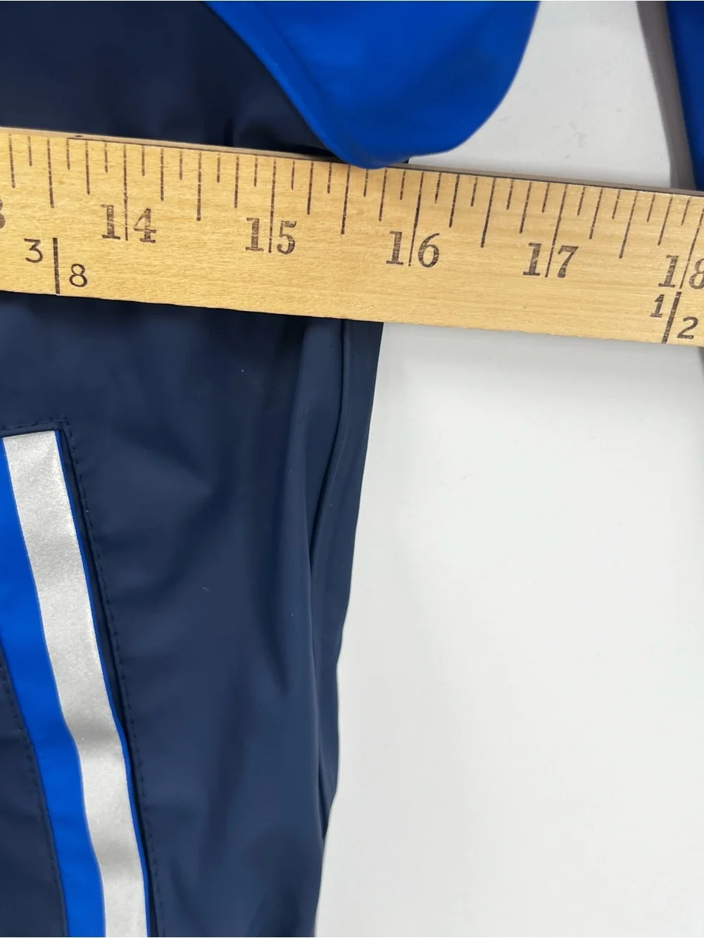 164 Palomino Kids Rainwear Shark-Print Blue Waterproof Jacket